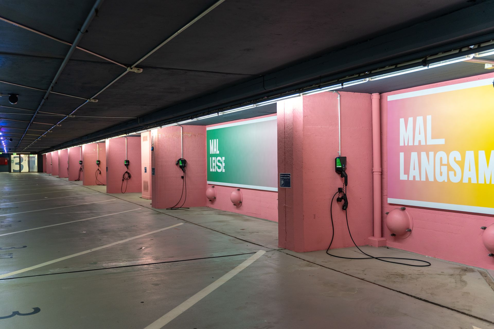 Installation of Easee Chargers for EWZ, done by Simplee